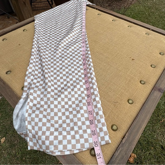 Moodie Checkered Maxi Pants Cream and Brown Size Medium - Picture 11 of 13